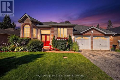 66 ROYAL BEECH DRIVE  Wasaga Beach, ON L9Z 1H3