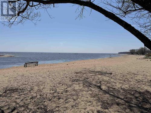 71 Lighthouse Point, Thessalon, ON 