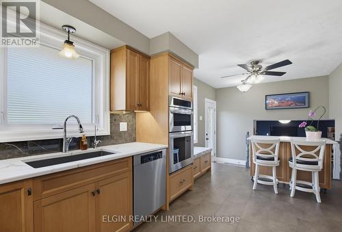 3 Trevithick Terrace, St. Thomas, ON - Indoor Photo Showing Kitchen