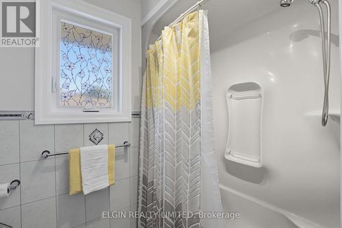 3 Trevithick Terrace, St. Thomas, ON - Indoor Photo Showing Bathroom