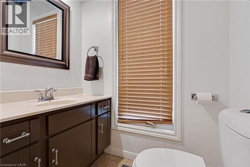 565 Fountain Street S, Cambridge, ON - Indoor Photo Showing Bathroom
