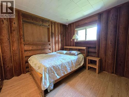 4055 Bailey Road, Valemount, BC - Indoor Photo Showing Bedroom