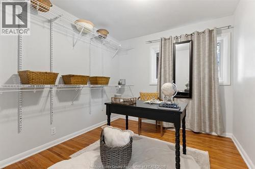 462 Dormar Drive, Windsor, ON - Indoor Photo Showing Bedroom