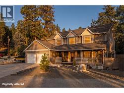 4210 6th Avenue  Peachland, BC V0H 1X5