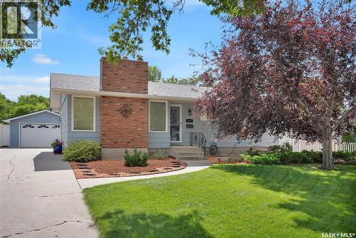 6015 7Th Avenue N, Regina, SK - Outdoor