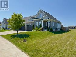 4 BROOKLAWN DRIVE Lambton Shores (Grand Bend), ON N0M 1T0