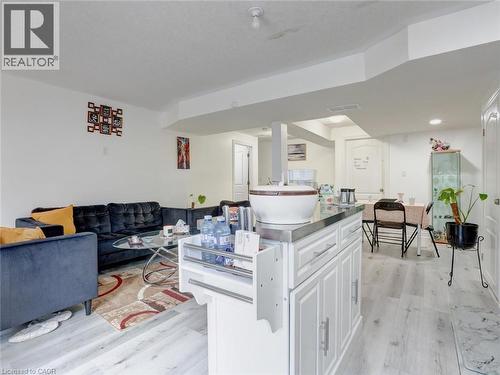 584 Pinery Trail, Waterloo, ON - Indoor Photo Showing Other Room