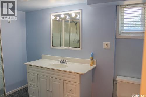 420 Burrows Avenue W, Melfort, SK - Indoor Photo Showing Bathroom