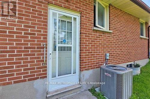 BSMT - 595 GIBBONS STREET , Oshawa, Ontario L1J 4Z7 2