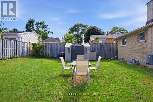 615 Dogwood Lane, Waterloo, ON - Outdoor