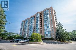 265 WESTCOURT Place Unit# 807 Waterloo, ON N2L 6E4