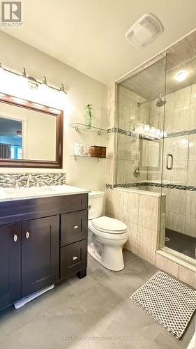 5 Doral Gate, Markham, ON - Indoor Photo Showing Bathroom
