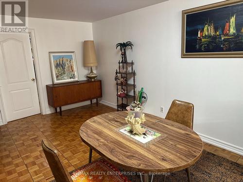 1571 Muir Road, Mississauga, ON - Indoor