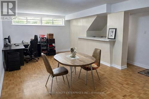 1571 Muir Road, Mississauga, ON - Indoor
