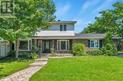 2401 WYNDALE CRESCENT  Ottawa, ON K1H 7A5