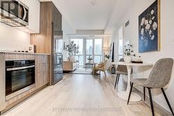 2830 - 135 LOWER SHERBOURNE STREET W Toronto, ON M5A 1Y4