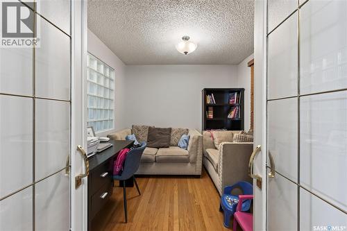 12 Jackson Bay, Regina, SK - Indoor Photo Showing Other Room