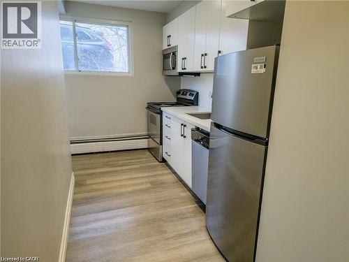 410 HAZEL Street Unit# 103 , Waterloo, Ontario N2L 3P8 2