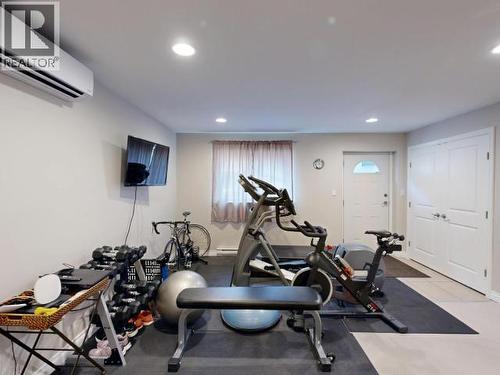 7066 Qualicum Way, Powell River, BC - Indoor Photo Showing Gym Room
