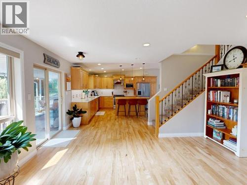 7066 Qualicum Way, Powell River, BC - Indoor