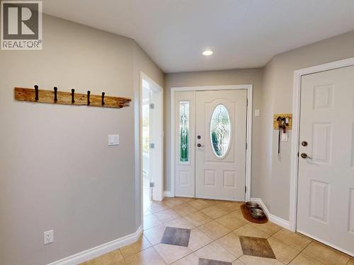 7066 Qualicum Way, Powell River, BC - Indoor Photo Showing Other Room