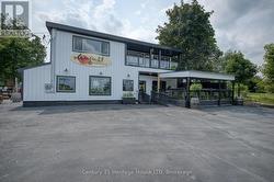 5204 KING STREET  Lincoln (Beamsville), ON L0R 1B2