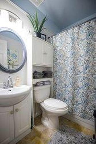 21 Bragg Crescent, Mount Pearl, NL - Indoor Photo Showing Bathroom
