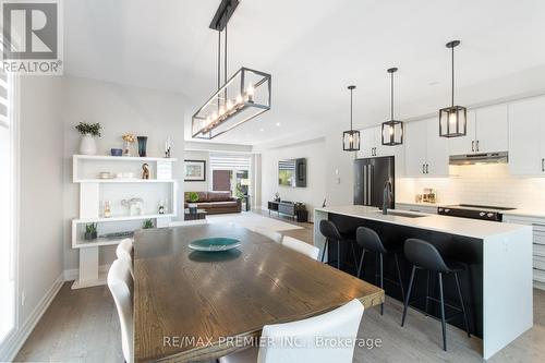 2 Gaddi Way, Vaughan, ON - Indoor Photo Showing Dining Room