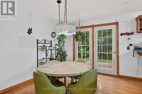 335 Douro 3Rd Line, Douro-Dummer, ON - Indoor Photo Showing Dining Room