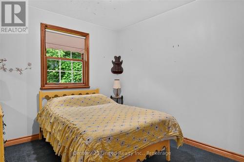 335 Douro 3Rd Line, Douro-Dummer, ON - Indoor Photo Showing Bedroom