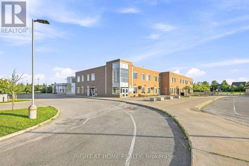 179 Cachet Boulevard, Whitby, ON - Outdoor