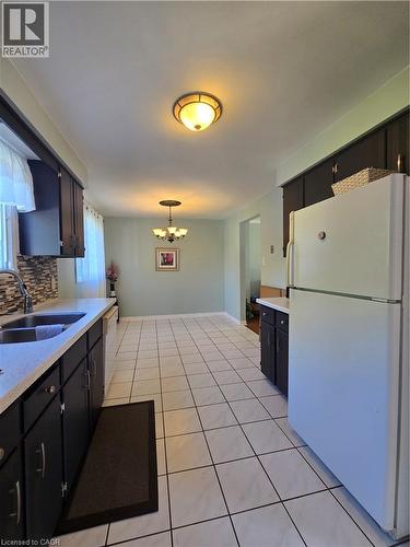 59 Chalmers Street S, Cambridge, ON - Indoor Photo Showing Kitchen With Double Sink