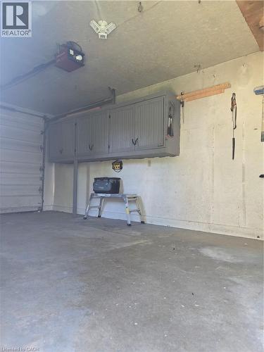 59 Chalmers Street S, Cambridge, ON - Indoor Photo Showing Garage