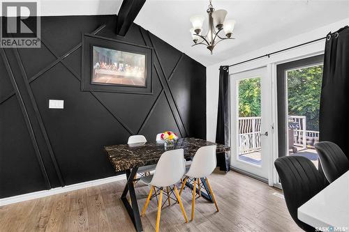 526 Tobin Crescent, Saskatoon, SK - Indoor Photo Showing Dining Room