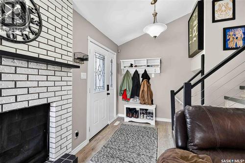 526 Tobin Crescent, Saskatoon, SK - Indoor With Fireplace