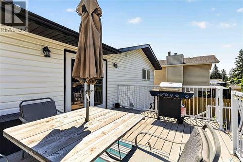 526 Tobin Crescent, Saskatoon, SK - Outdoor With Deck Patio Veranda With Exterior