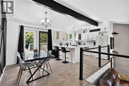 526 Tobin Crescent, Saskatoon, SK - Indoor Photo Showing Dining Room