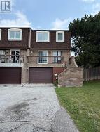 8 - 17 SANDHURST CIRCLE Toronto, ON M1S 4B2
