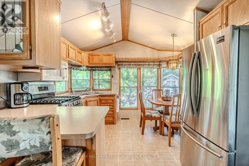 13 Huron Circle, Wasaga Beach, ON - Indoor