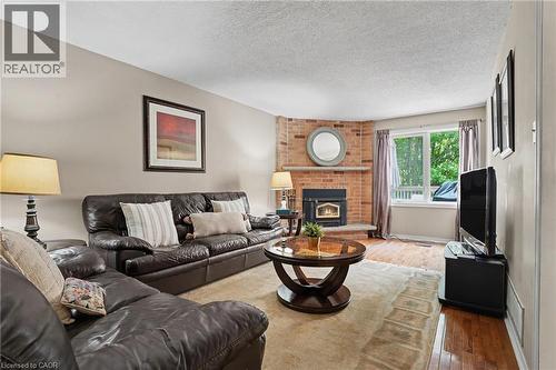 5172 Hidden Valley Court, Mississauga, ON - Indoor Photo Showing Living Room With Fireplace