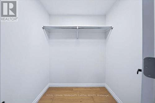4 Cassandra Drive, Barrie, ON - Indoor With Storage