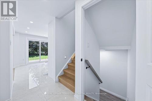 4 Cassandra Drive, Barrie, ON - Indoor Photo Showing Other Room