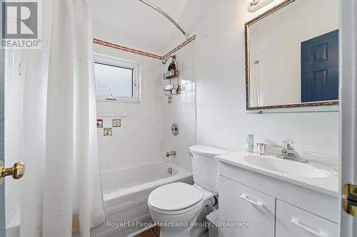 284 Elgin Avenue W, Goderich (Goderich (Town)), ON - Indoor Photo Showing Bathroom