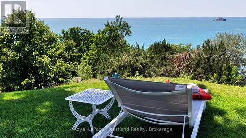284 Elgin Avenue W, Goderich (Goderich (Town)), ON - Outdoor