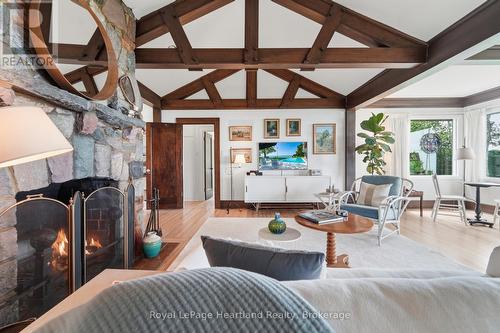 284 Elgin Avenue W, Goderich (Goderich (Town)), ON - Indoor Photo Showing Other Room With Fireplace