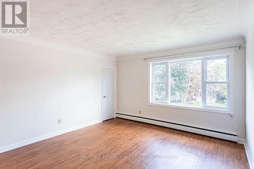 2 - 718 Ross Street, Burlington, ON - Indoor Photo Showing Other Room