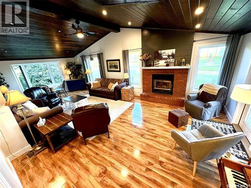 Hague Acreage, Rosthern Rm No. 403, SK - Indoor Photo Showing Living Room With Fireplace