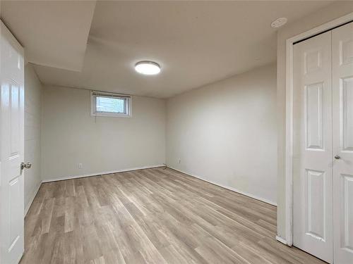 534 20Th Street, Brandon, MB - Indoor