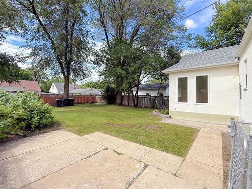 Lovely Backyard with Patio to enjoy our beautiful Manitoba sunsets! - 534 20Th Street, Brandon, MB - Outdoor