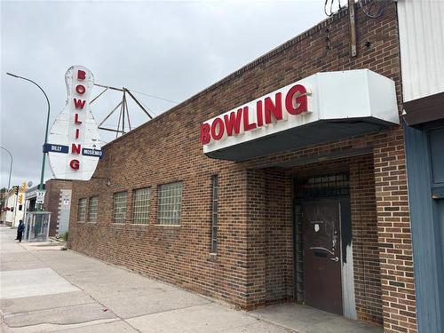 1136 Main Street, Winnipeg, MB 